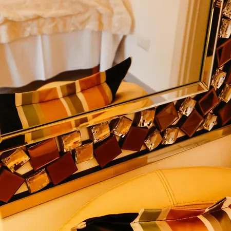 펜션 Casa Riad,gioiello Del Cortiletto Storico 레스모