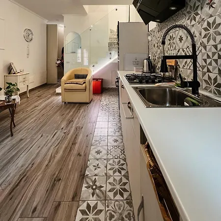 Casa Riad,gioiello Del Cortiletto * Lesmo