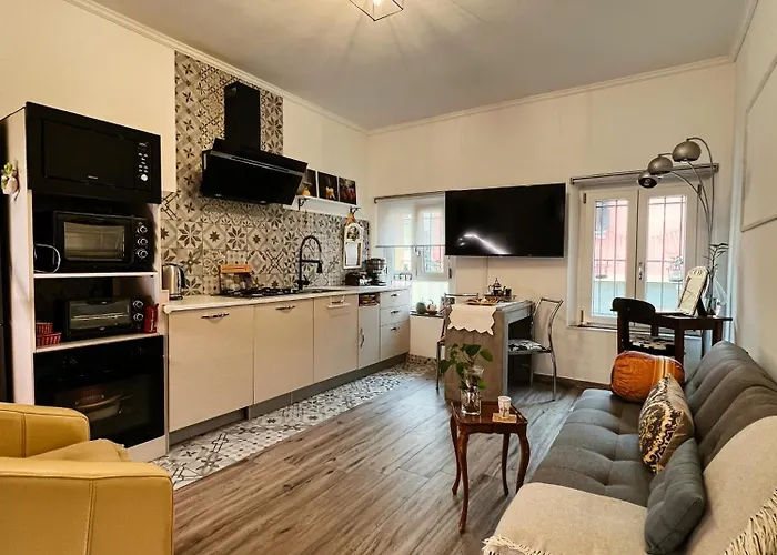 Casa Riad,gioiello Del Cortiletto